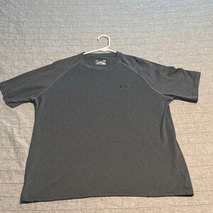 Under Armour Charcoal Gray Short Sleeve Tee